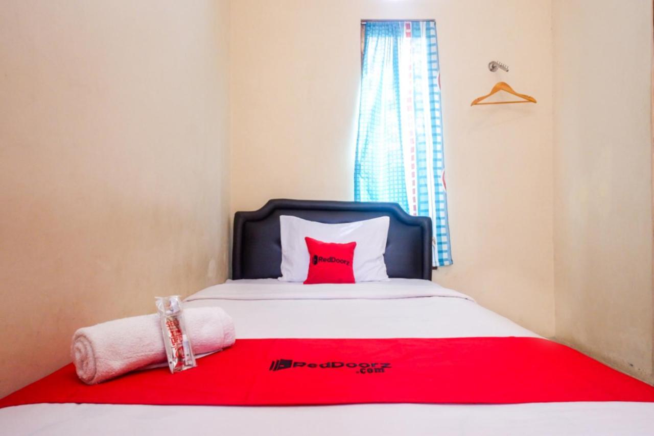 Reddoorz At Mahameru Residence Yogyakarta Kejayan Luaran gambar
