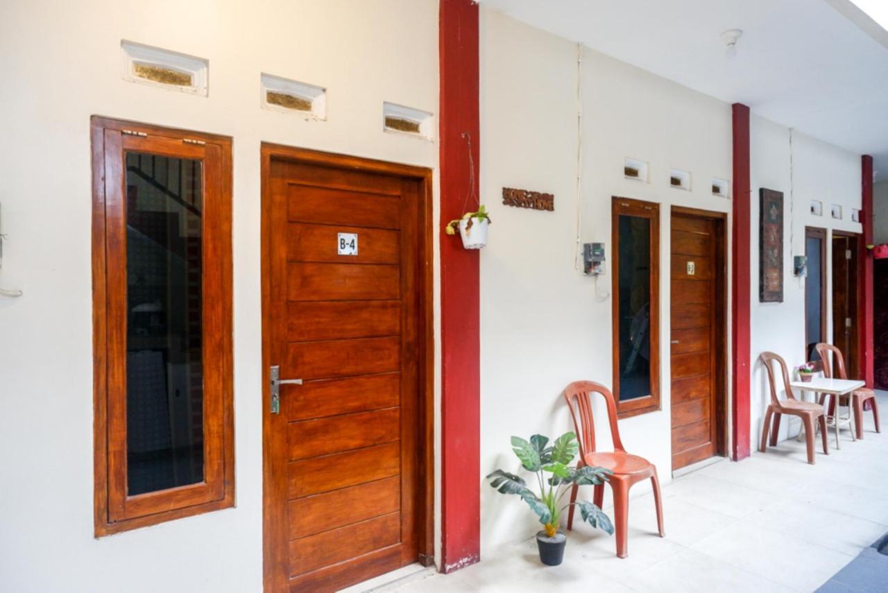 Reddoorz At Mahameru Residence Yogyakarta Kejayan Luaran gambar