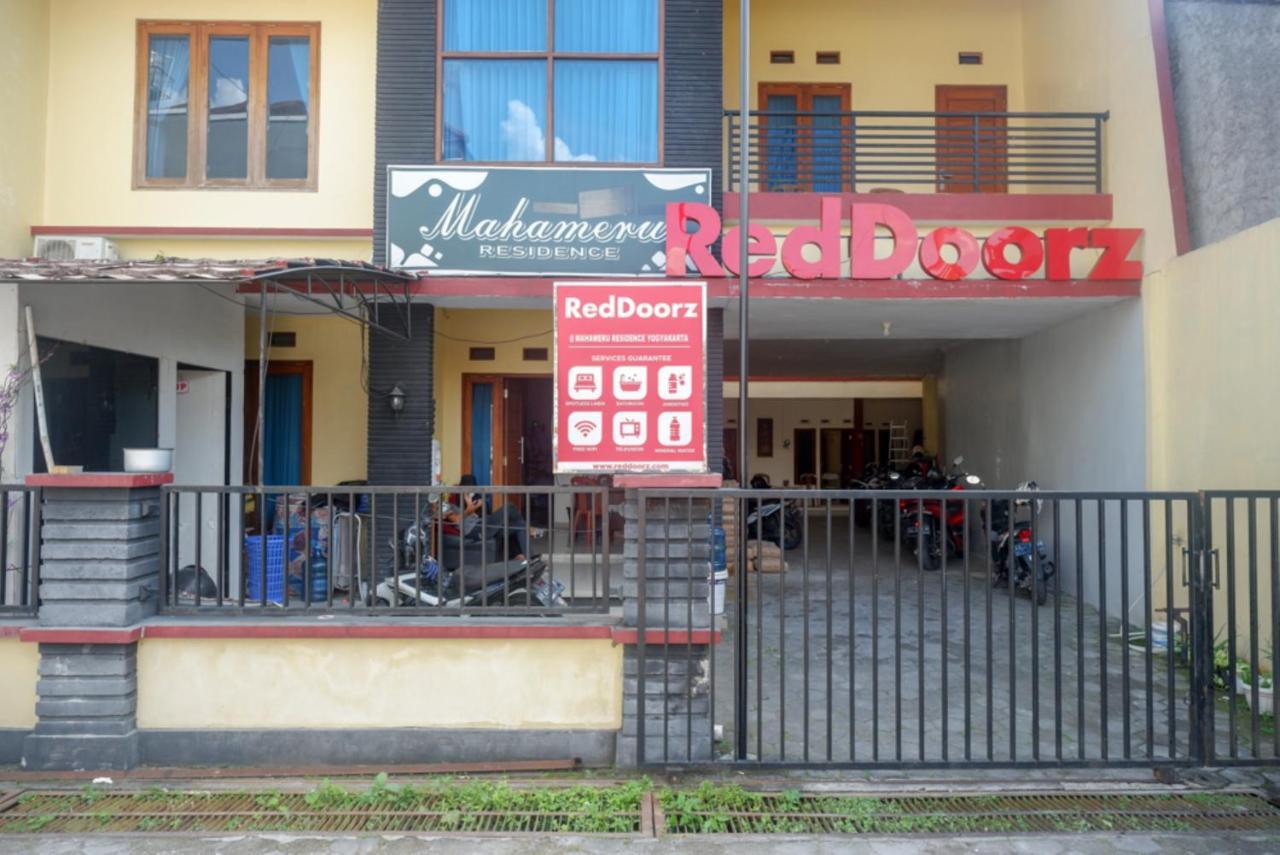 Reddoorz At Mahameru Residence Yogyakarta Kejayan Luaran gambar