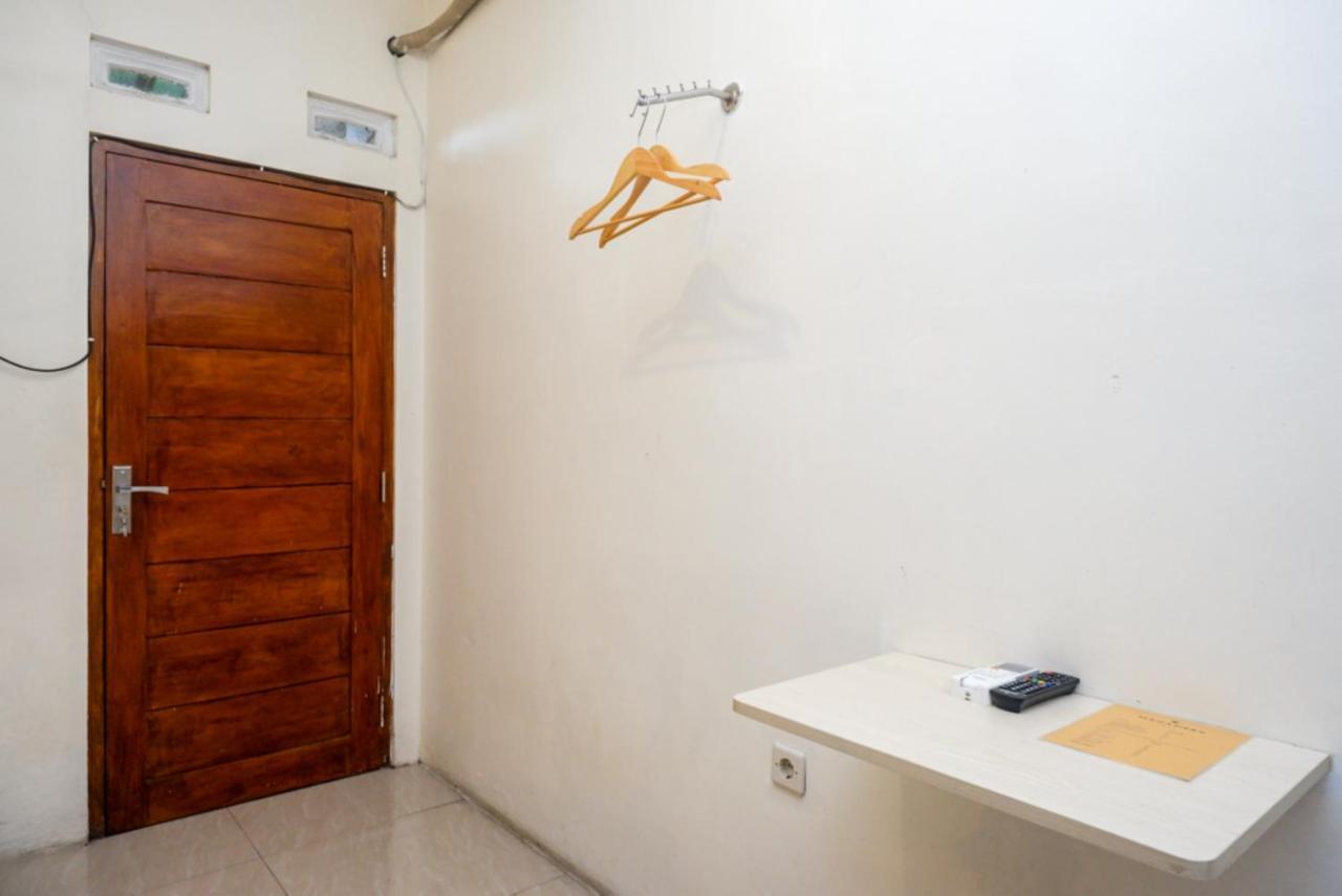 Reddoorz At Mahameru Residence Yogyakarta Kejayan Luaran gambar